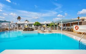 Apartamentos LIVVO Mar Azul - Adults Only